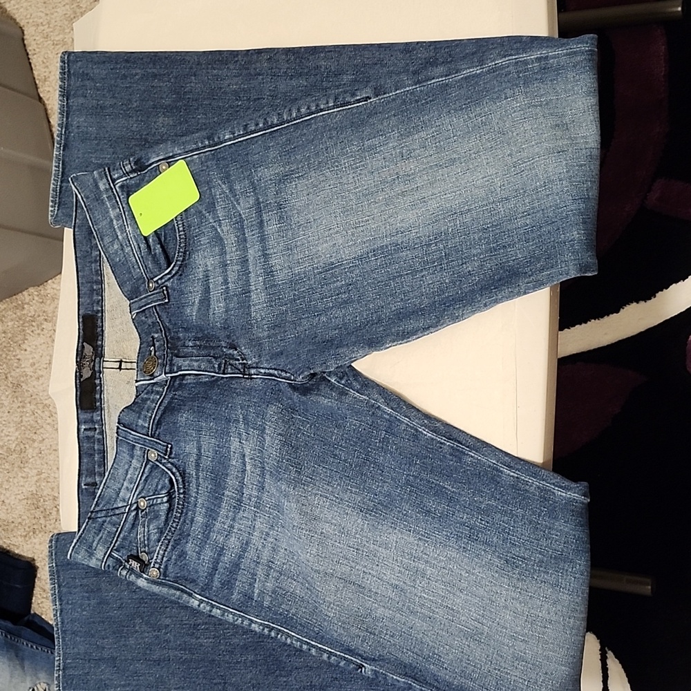 Women's Size 29 Rock & Republic Stella Straight Leg Jeans